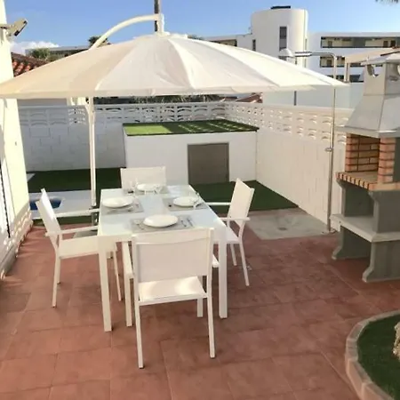 83 Con Piscina Privada * Callao Salvaje