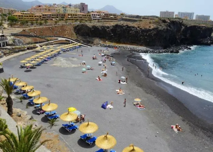 83 Con Piscina Privada * 칼라오살바헤